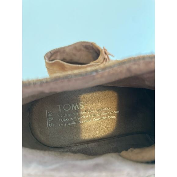 Toms Size 8.5 Brown Bootie Heels Tassel Lace Up Suede - Picture 10 of 11